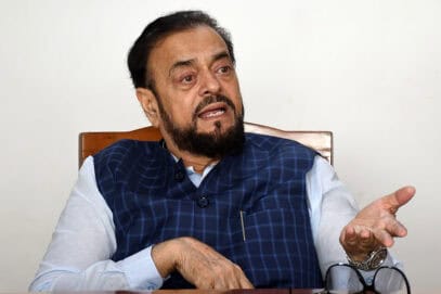 ممبئی میں 14فٹ اونچی جھگیوں کے خلاف کارروائی پر روک لگانے کا مطالبہابو عاصم اعظمی کی وزیر اعلیٰ سے اپیل
