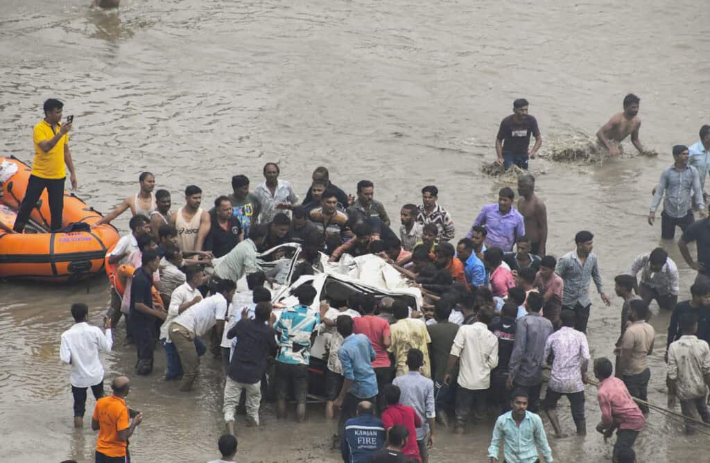 Gujrath Bridge 10 2