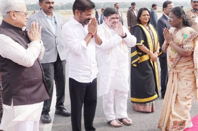 صدرجمہوریہ کا دورہ حیدرآباد مکمل، پٹاپرتی روانگی