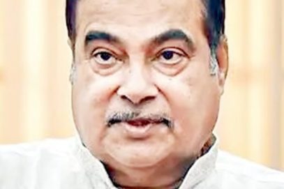 دہلی کی آلودگی سے نتن گڈکری بھی الرجی میں مبتلا