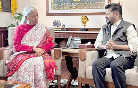 چیف منسٹر کی مرکزی وزیر فینانس نرملا سیتارامن سے ملاقات