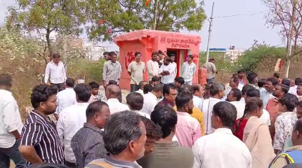 Idol desecrated at Sri Dwimukhi Hanuman Temple in Hyderabads Barkas 8 1