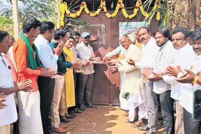 کرناٹک میں دلتوں کے بال کاٹنے سے انکار کے بعد حکومت نے کھولی زلف تراشی کی دوکان