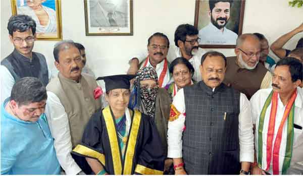 مقامی حکومتی تقریب میں اہم شخصیات اور معززین کی ملاقات، سماجی انصاف اور عوامی اُمنگوں کے مطابق حکمرا.