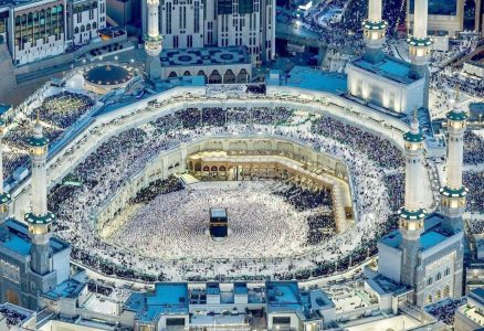 مسجد الحرام اور مسجد نبویؐ میں 96.6 ملین نمازی، ایک کروڑ 56 لاکھ نے عمرہ کیا