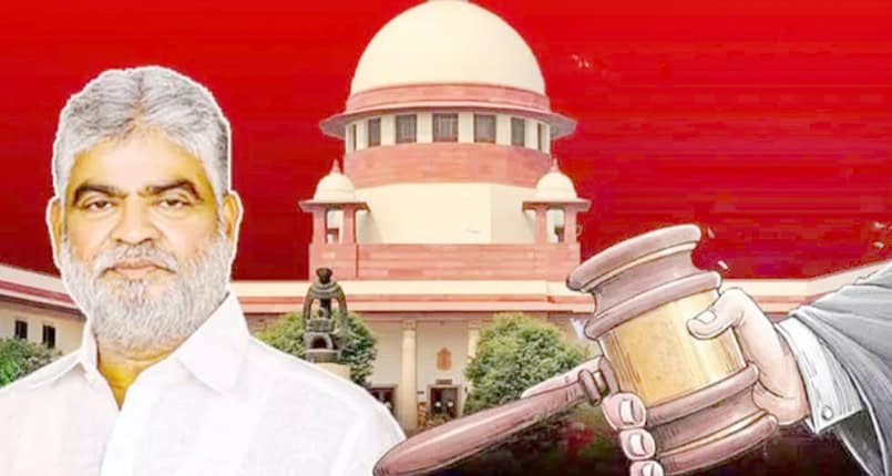 عدلیہ اور قانون کی بالادستی کی تصویر.