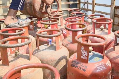 پکوان گیس کی قلت ‘ سلینڈرس کی بلیک مارکٹنگ میں اضافہ