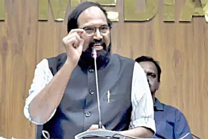 تلنگانہ میں پٹرول ، ڈیزل اور ایل پی جی کی قلت نہیں، عوام خوفزدہ نہ ہوں: اتم کمار ریڈی