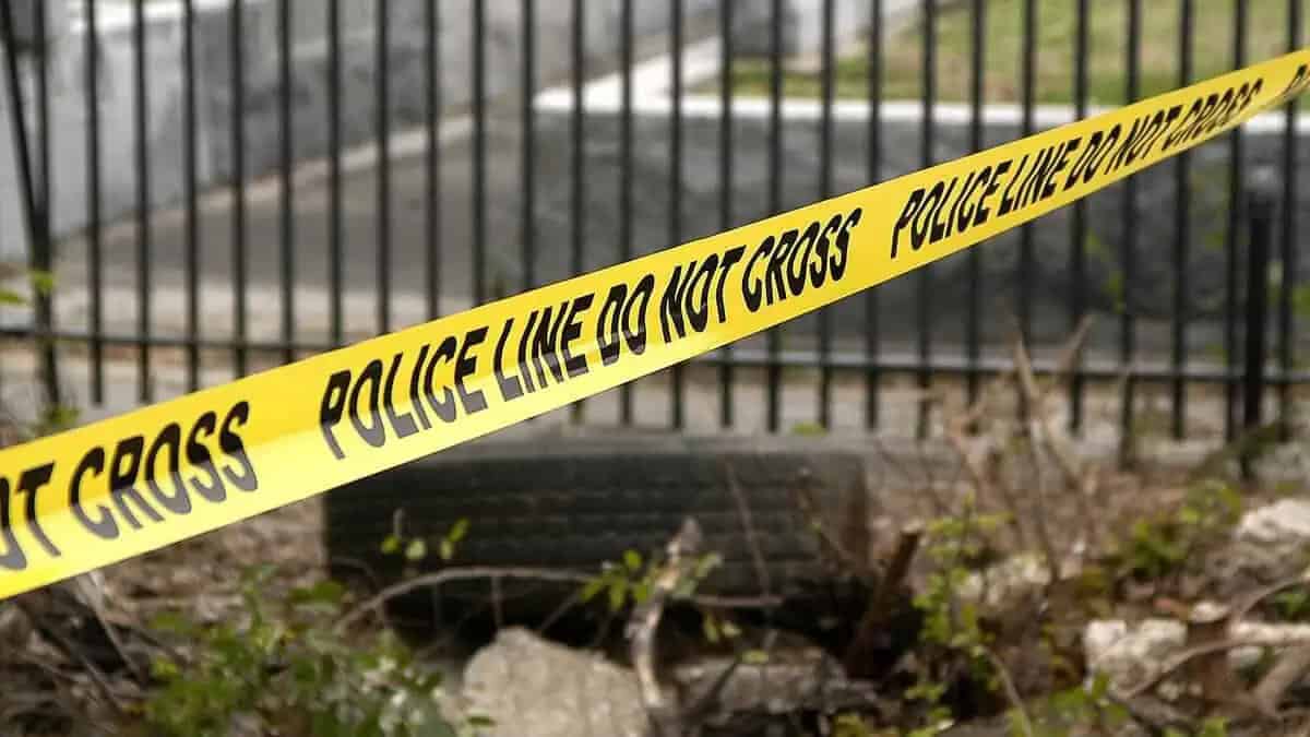 پولیس لائن کے علاقے میں پولیس لائن کی سیکیورٹی کے لیے پولیس لائن کا نشان، پولیس اور قانون نافذ کرنے.