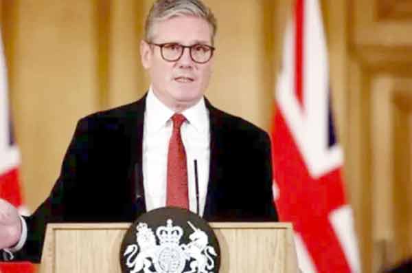 ایم اے ٹی کے ساتھ، برطانیہ کے وزیر اعظم کی تصویر، سیاسی رہنمائی، سرکاری تقریر، اہم خبر.