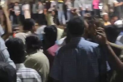 ویڈیو: ایل پی جی کی قلت کے خلاف آٹو ڈرائیوروں کا احتجاج ‘راجندر نگر میں کشیدگی