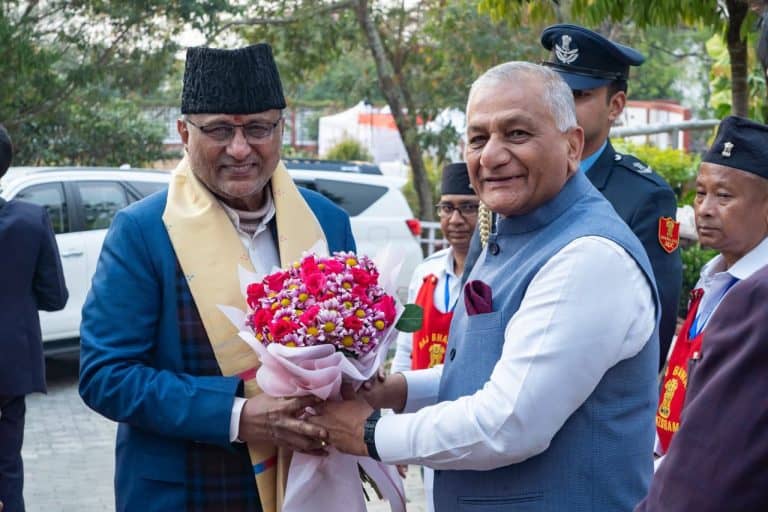 تعلیمی تقریب میں اہم شخصیات کا استقبال، طلبہ اور نوجوانوں کا کردار ترقی میں اہم ہے.