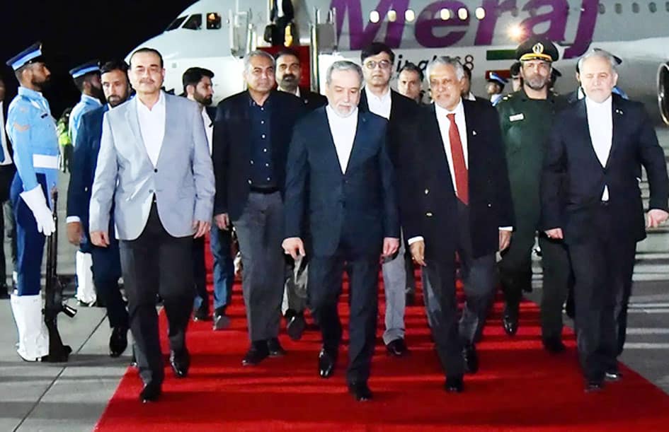 اہم شخصیات کا ہوائی اڈے پر استقبال، سفر کے دوران ملاقات اور گفتگو.