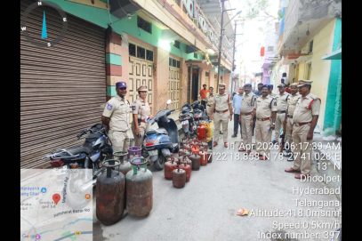 حیدرآباد پولیس نے محاصرے اور تلاشی کی کارروائی میں 111 سلنڈر ضبط کرلئے۔