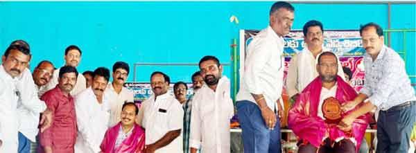 پاکستانی سیاستدانوں کا گروپ تصویر.