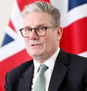 برطانوی وزیر خارجہ، عالمی سیاست، اور سرکاری تقریر.