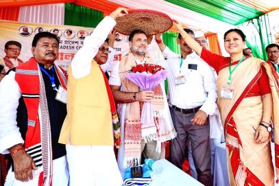 چیف منسٹر آسام سب سے زیادہ بدعنوان و فرقہ پرست : راہول