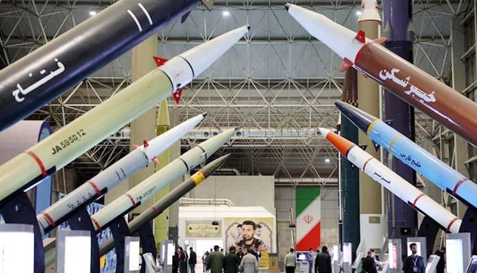 ایران کے میزائل ہتھیاروں کی نمائش، 70% میزائلس اب بھی محفوظ اور فعال.