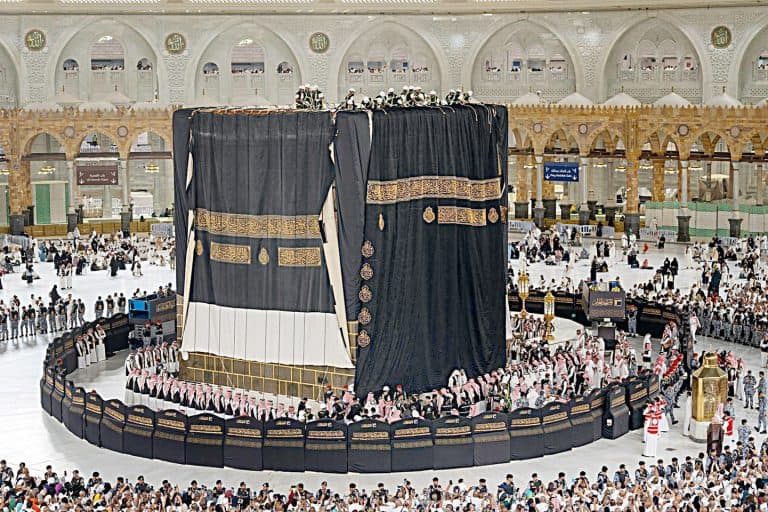 کعبہ، خانہ کعبہ، مکہ، حج، مقدس مقام، اسلامی عبادت.