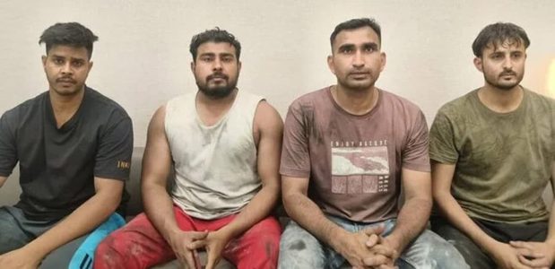 دہلی ہوٹل آتشزدگی: مسلم نوجوانوں نے جان پر کھیل کر درجنوں افراد کو بچا لیا