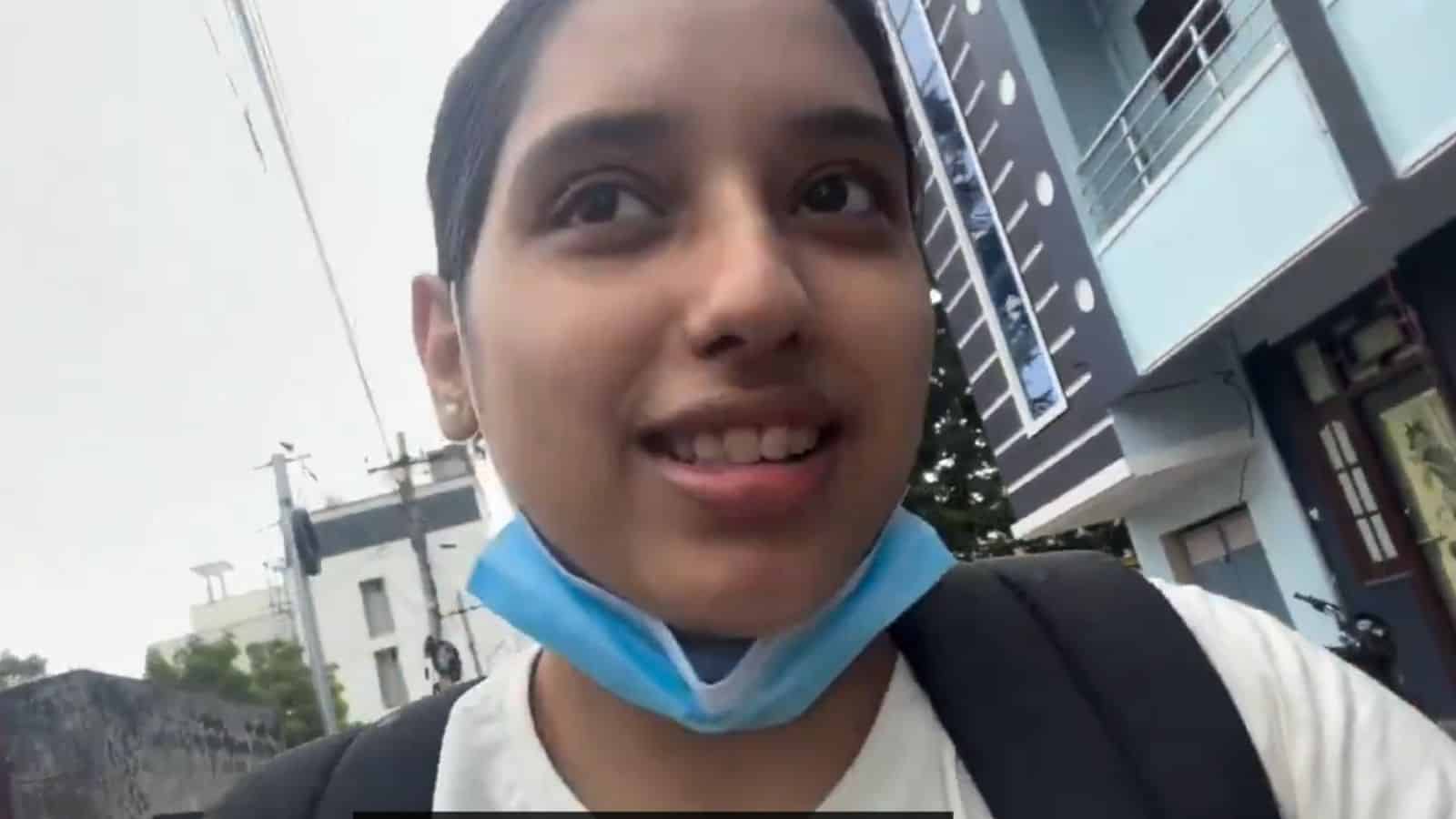 مجھے آنا پڑا: حیدرآبادی طلبہ کے احتجاج میں شامل ہونے کے لیے دہلی روانگی ۔