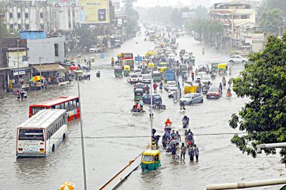 گجرات میں بارش سے ہوئی تباہی پر نبین کا اظہار دکھ
