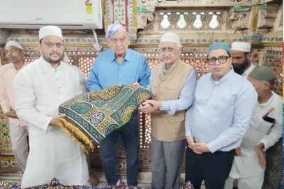 ’جو مقام لوگوں کو جوڑتا ہے وہاں جانا مجھے بیحد پسند ہے‘