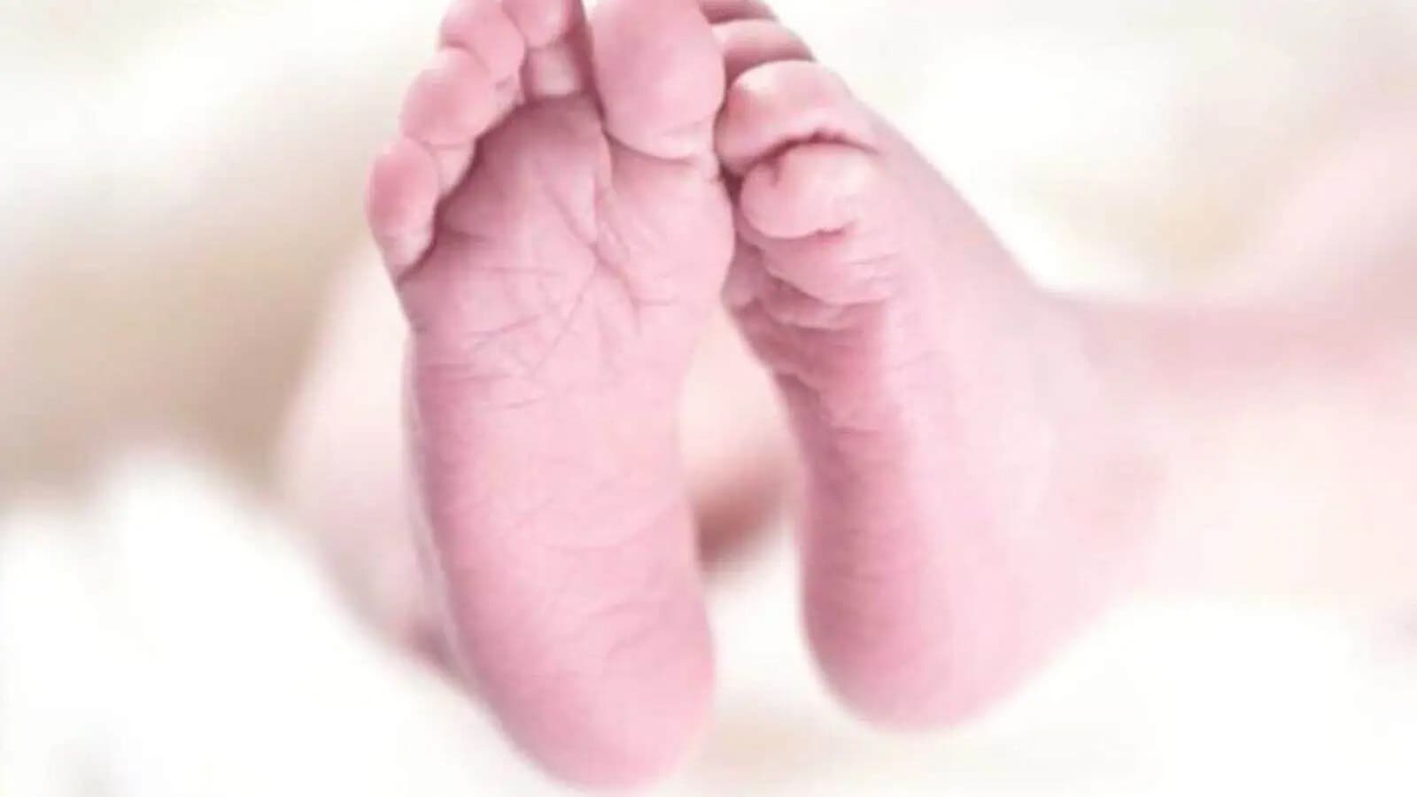 محبوب نگر : جوڑے نے 15 دن کا بچہ 1 لاکھ روپے میں بیچ دیا
