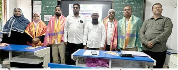 اساتذہ اور طلبہ کا تعلیمی اجلاس، کلاس روم میں ملاقات.