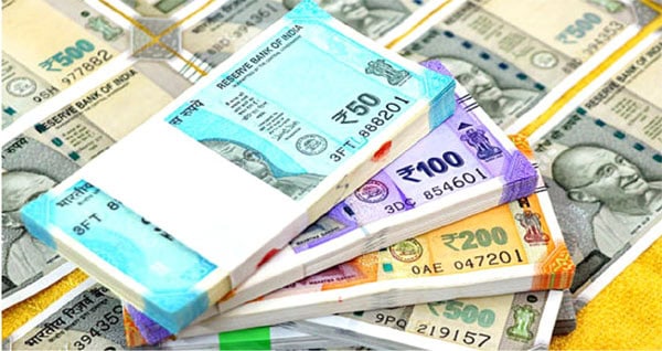پاکستانی کرنسی نوٹوں کی مختلف اقسام اور قیمتیں.