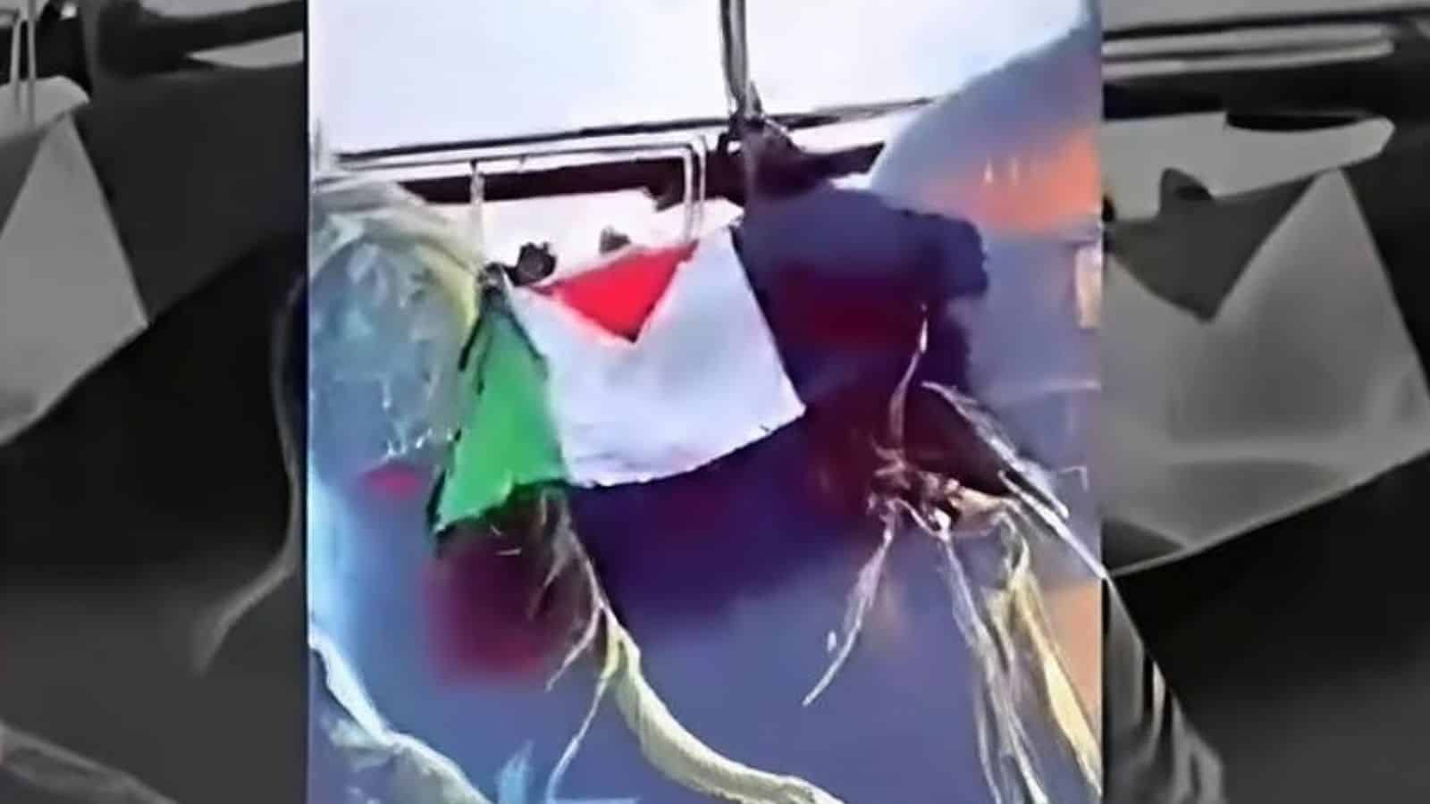 میلاد النبیﷺ کے موقع پر فلسطینی جھنڈہ اور تقریبات کی تصویر.