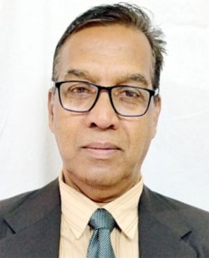 پروفیشنل شخص کی تصویر، بزنس یا تعلیمی سیاق و سباق کے لیے مناسب.
