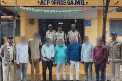 بی آر ایس کے سات لیڈروں کو سدی پیٹ میں ’مذہبی رسومات کے ساتھ جگہ کی صفائی‘ کے الزام میں گرفتار کیا گیا۔