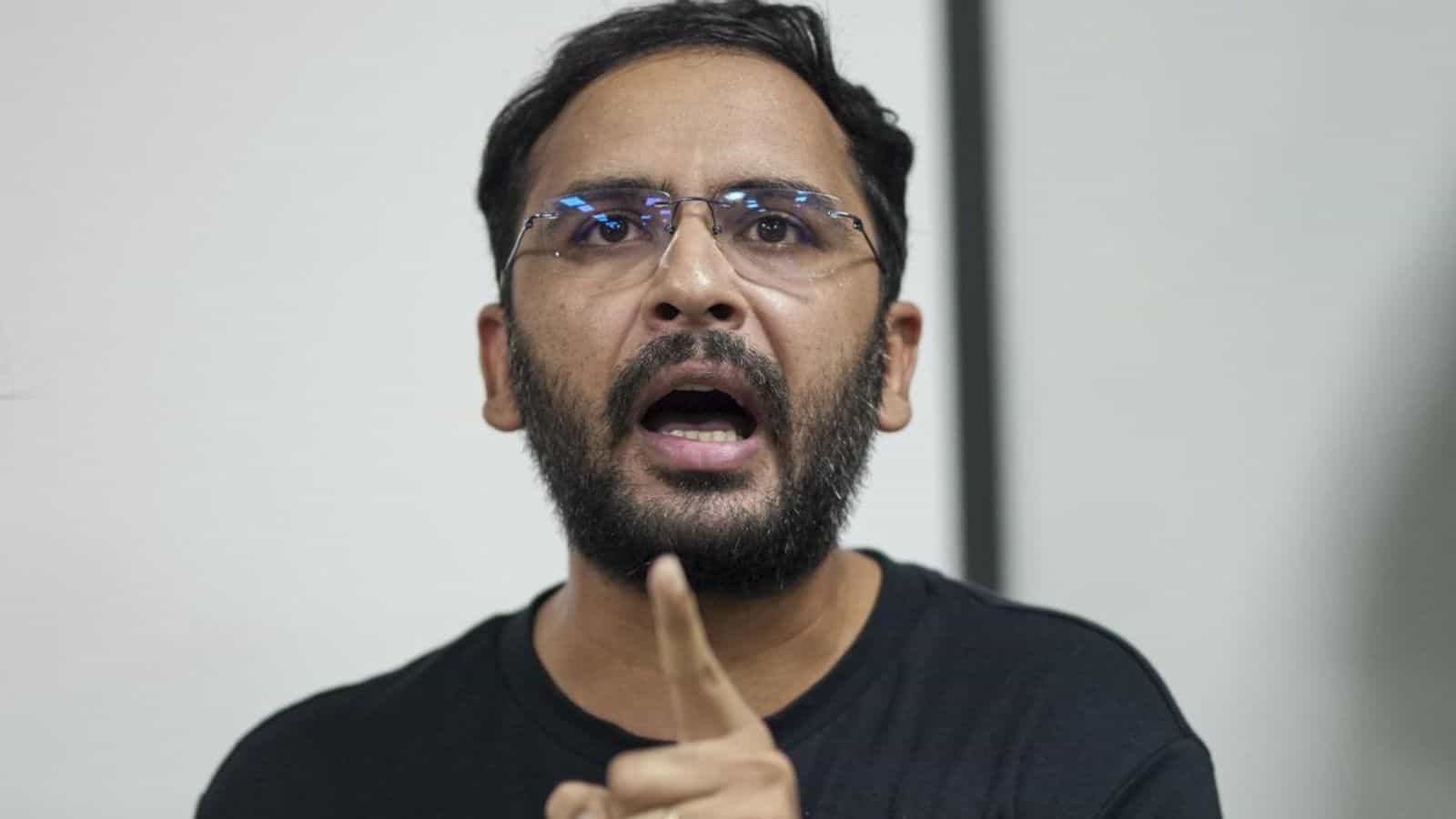 آسام پولیس کے خلاف احتجاجی مظاہرہ، انسانی حقوق کی خلاف ورزی.
