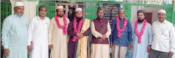 مقامی رہنماؤں کی ملاقات، سیاسی اور سماجی شخصیات کے ساتھ.