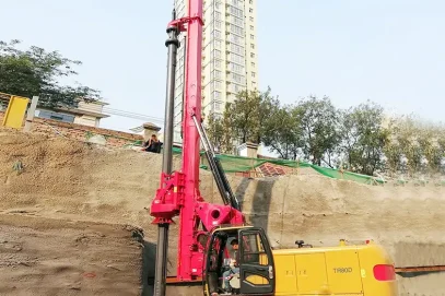 تلنگانہ میں ایل ۔ نینو کے اثرات ، تعمیراتی پراجکٹس کیلئے بورویلس کی کھدوائی پر امتناع